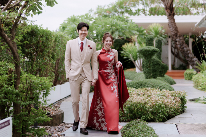  รีวิวงานแต่งแสนอบอุ่นสไตล์ Cozy ที่บ่าวสาวออกแบบเอง @Avani Ratchada Bangkok Hotel