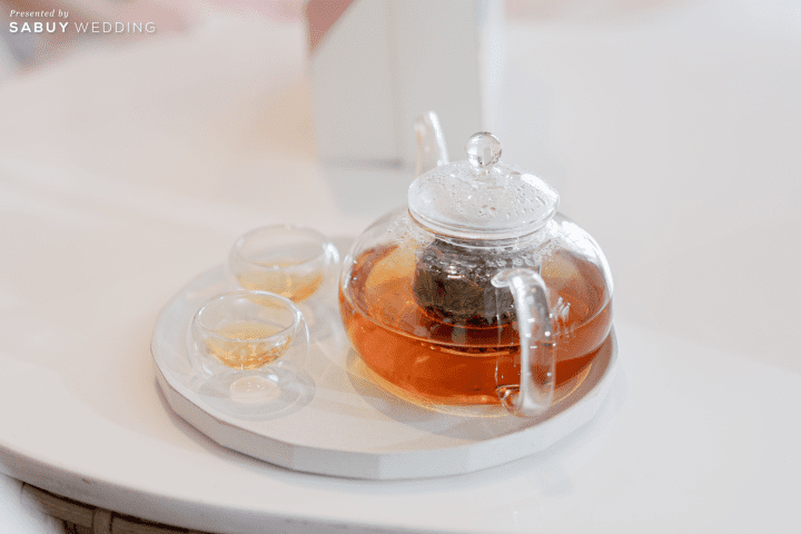  รีวิวงานแต่งที่ตอบโจทย์สายถ่ายรูปในธีม Multiverse of the Sweetness จัดเต็มกิมมิกพิเศษ @AUBE