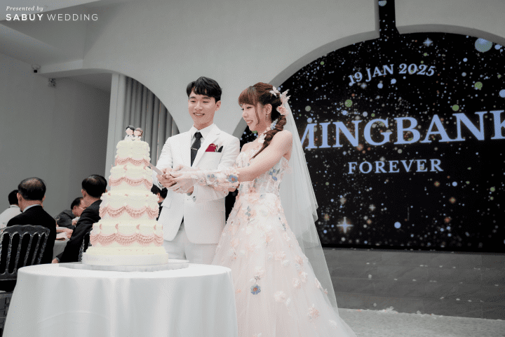  รีวิวงานแต่งที่ตอบโจทย์สายถ่ายรูปในธีม Multiverse of the Sweetness จัดเต็มกิมมิกพิเศษ @AUBE