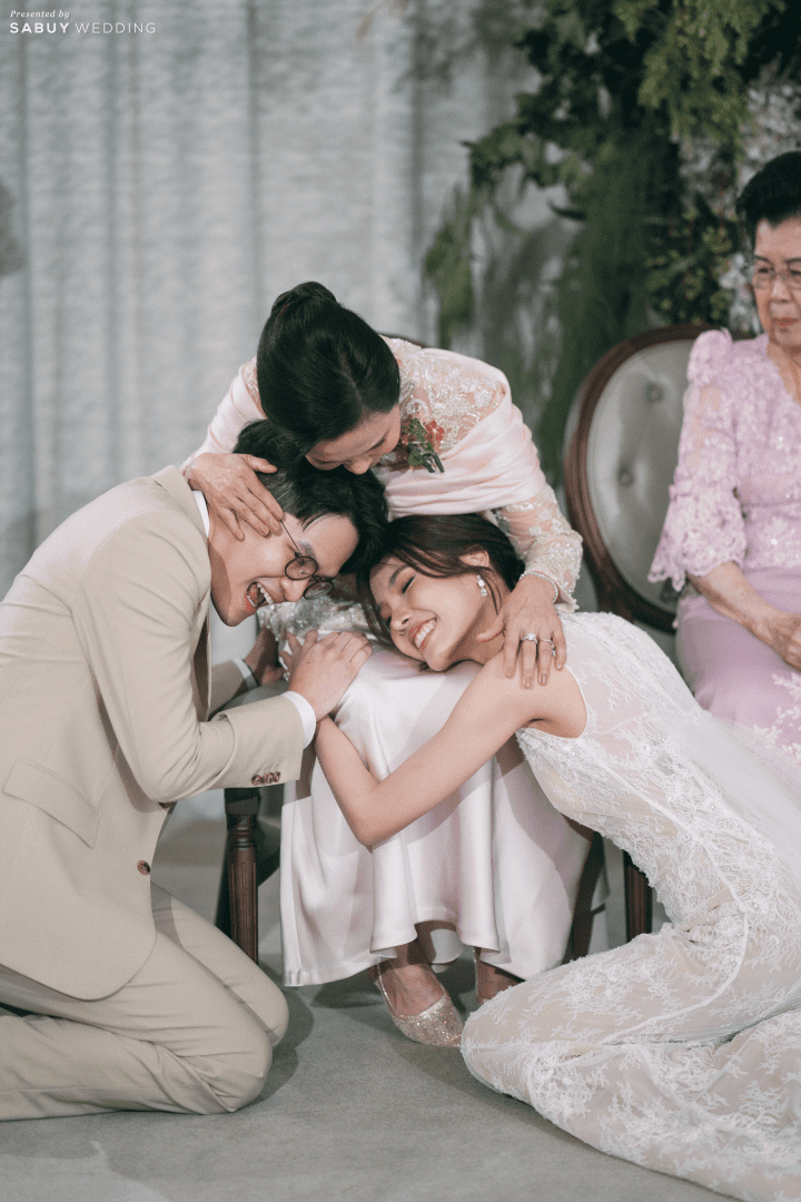 รีวิวงานแต่งสไตล์ Jazz Modern สุดอบอุ่นของคู่รักคุณหมอ @The Ritz-Carlton Bangkok