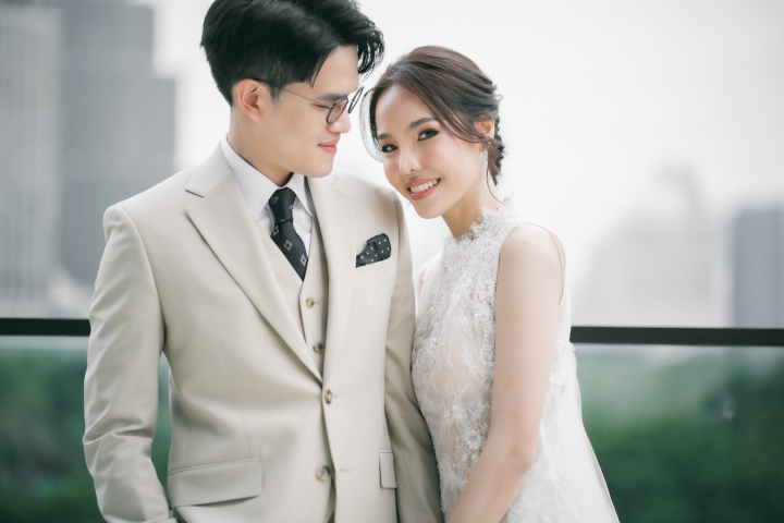 รีวิวงานแต่งสไตล์ Jazz Modern สุดอบอุ่นของคู่รักคุณหมอ @The Ritz-Carlton Bangkok