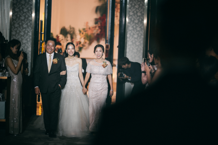 รีวิวงานแต่งสไตล์ Jazz Modern สุดอบอุ่นของคู่รักคุณหมอ @The Ritz-Carlton Bangkok