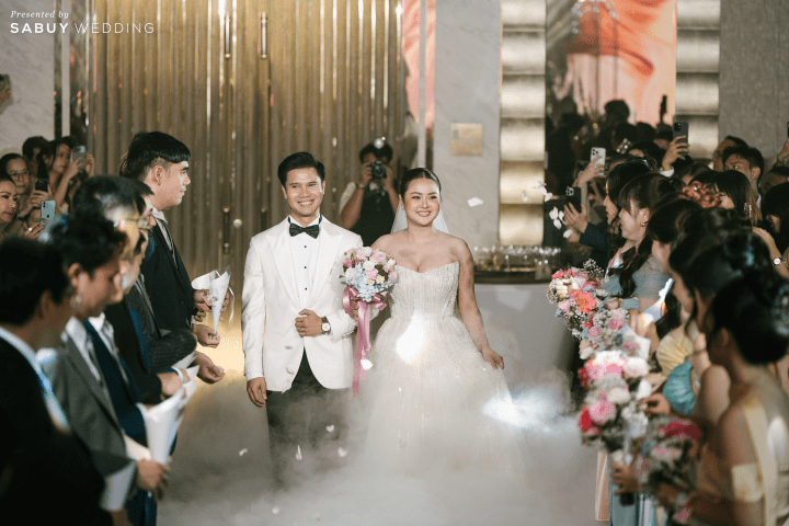  รีวิวงานแต่งของเจ้าสาวสุดเป๊ะ ธีม Colorful สดใส พร้อมเซอร์ไพรส์ศิลปินดัง @InterContinental Bangkok