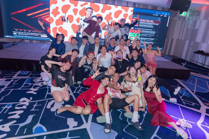  รีวิวงานแต่งคอนเซ็ปต์ Cyberpunk สุดยูนีค สวยพีคกิมมิคเพียบ @ Novotel Bangkok On Siam Square
