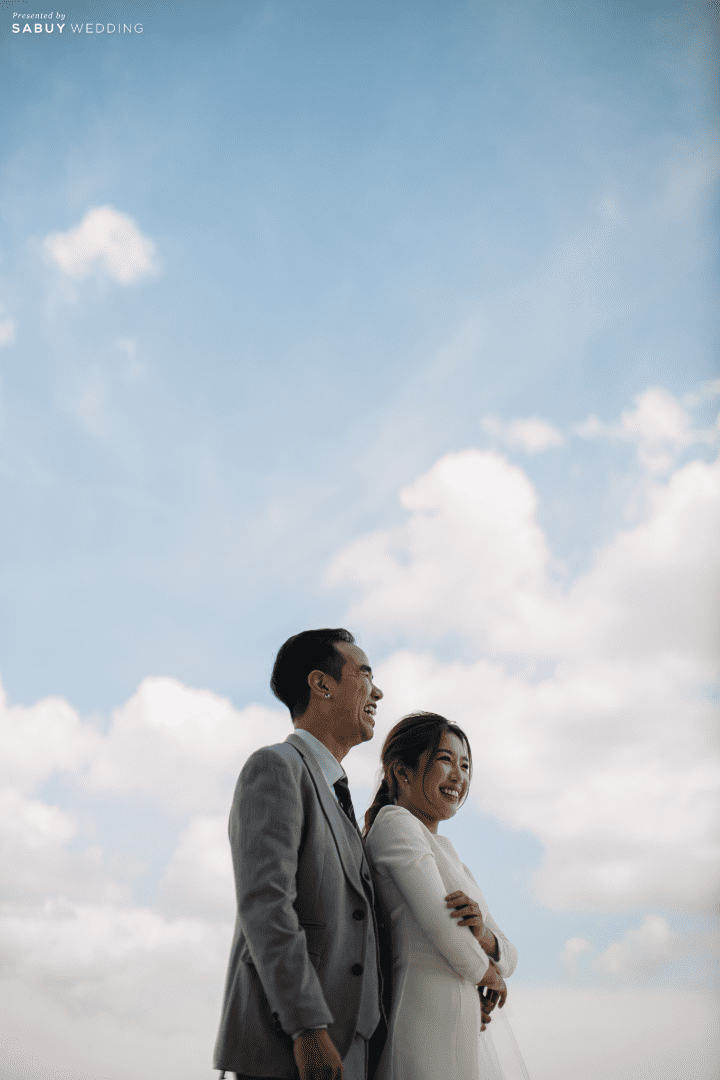  รีวิวงานแต่งพิธีไทย-จีนแสนอบอุ่น เต็มไปด้วยมุมถ่ายรูปสวย ถูกใจแขกผู้ใหญ่ @lebua at State Tower