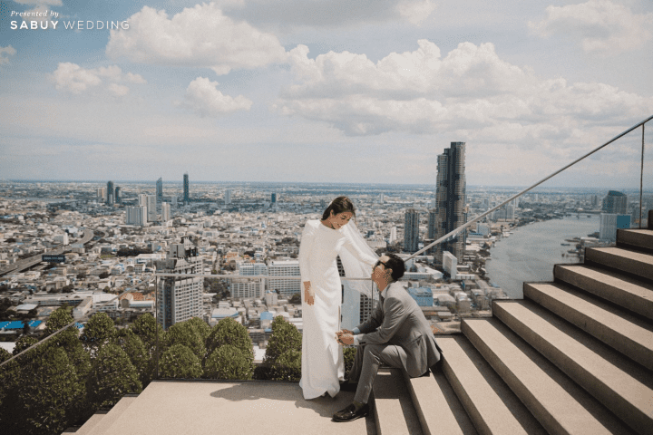  รีวิวงานแต่งพิธีไทย-จีนแสนอบอุ่น เต็มไปด้วยมุมถ่ายรูปสวย ถูกใจแขกผู้ใหญ่ @lebua at State Tower