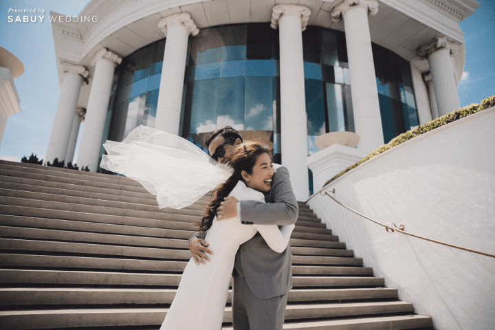  รีวิวงานแต่งพิธีไทย-จีนแสนอบอุ่น เต็มไปด้วยมุมถ่ายรูปสวย ถูกใจแขกผู้ใหญ่ @lebua at State Tower