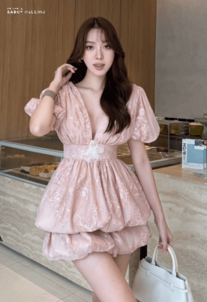  รวม 5 แบบชุดเพื่อนเจ้าสาว แรงบันดาลใจจากลุค “จ้าวลู่ซือ” ซีรีส์จีน Love’s Ambition 