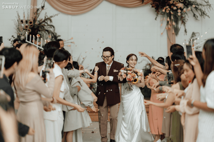  รีวิวงานแต่งพิธีคริสต์ที่ตั้งต้นจากความรัก สวยอบอุ่นในธีม Autumn @ Siloo’et House