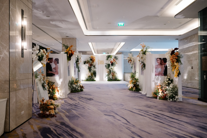 รีวิวงานแต่ง No Concept เน้นเก็บดีเทล LED สุดอลัง สวยปังทุกองศา! @ Carlton Hotel Bangkok Sukhumvit