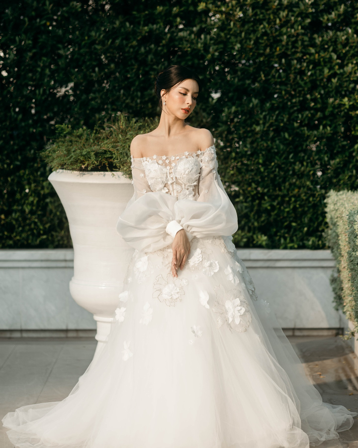  รวม 6 ร้านชุดแต่งงานสวยทุกองศา จากห้องเสื้อแบรนด์ดัง! ที่ยกมาไว้ใน SabuyWedding Festival 2026