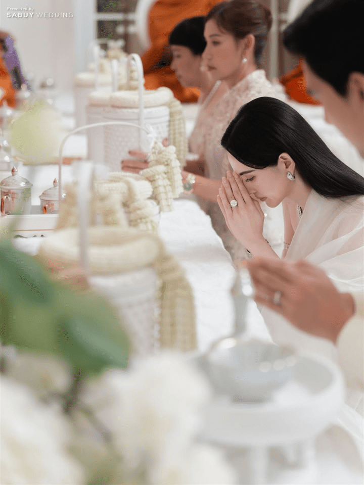 งานแต่งซุปตาร์สายแฟ "ใหม่ ดาวิกา - เต๋อ ฉันทวิชช์" กับดีเทลชุดบ่าวสาวสุดยูนีค!