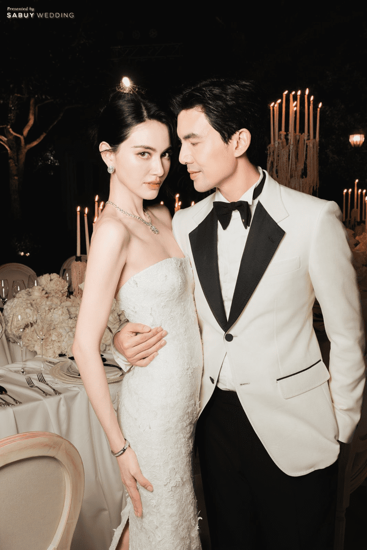 งานแต่งซุปตาร์สายแฟ "ใหม่ ดาวิกา - เต๋อ ฉันทวิชช์" กับดีเทลชุดบ่าวสาวสุดยูนีค!