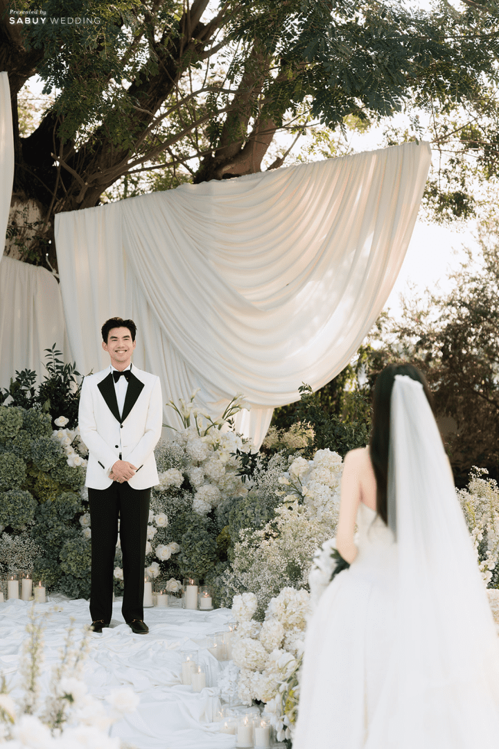 งานแต่งซุปตาร์สายแฟ "ใหม่ ดาวิกา - เต๋อ ฉันทวิชช์" กับดีเทลชุดบ่าวสาวสุดยูนีค!