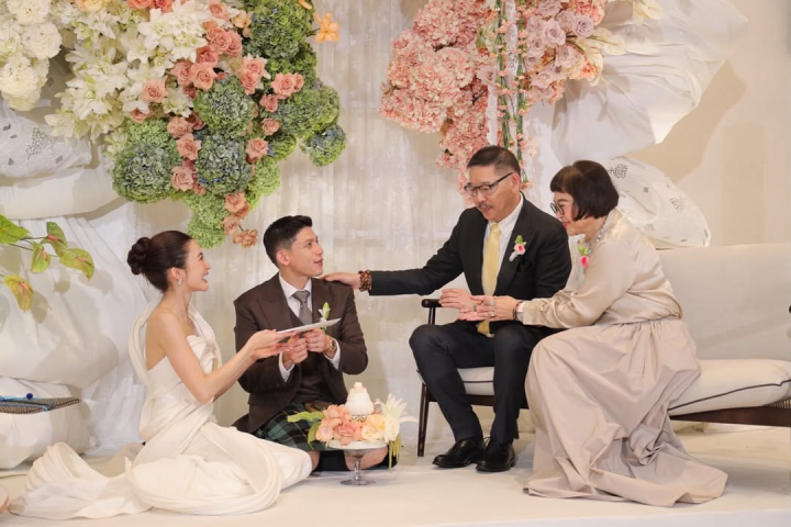 เก็บตกภาพงานหมั้น "มายด์ ลภัสลัล - พาย สุนิษฐ์" สวยสะกดแบบที่เห็นแล้วต้องเซฟเก็บ Ref.