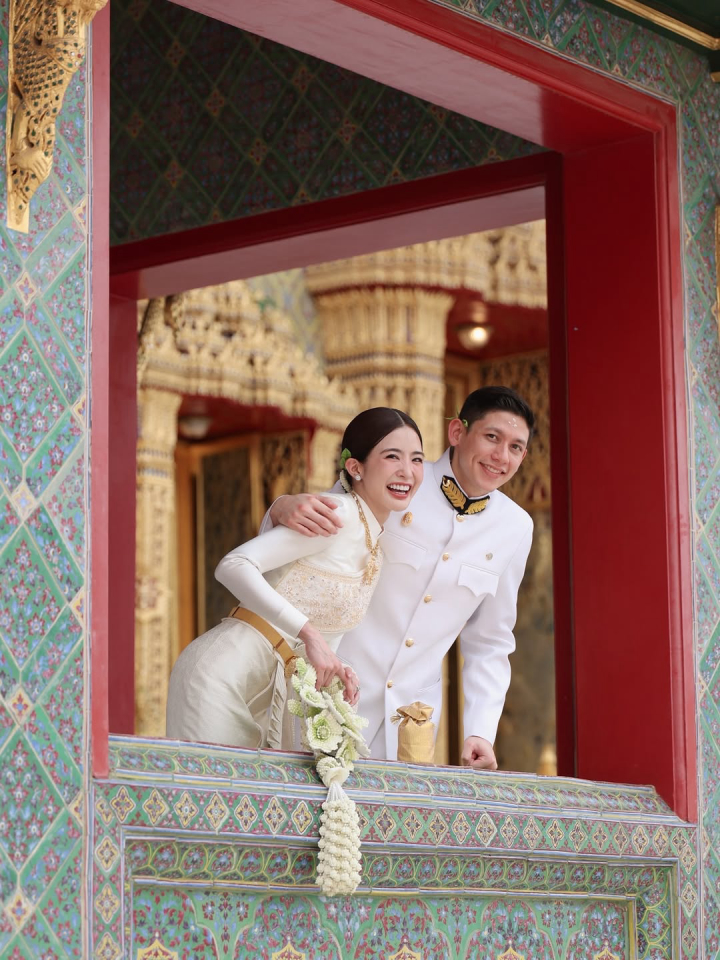 เก็บตกภาพงานหมั้น "มายด์ ลภัสลัล - พาย สุนิษฐ์" สวยสะกดแบบที่เห็นแล้วต้องเซฟเก็บ Ref.