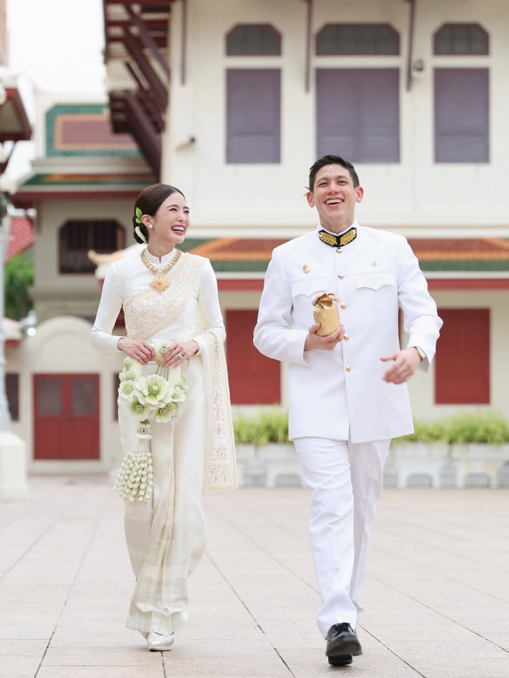 เก็บตกภาพงานหมั้น "มายด์ ลภัสลัล - พาย สุนิษฐ์" สวยสะกดแบบที่เห็นแล้วต้องเซฟเก็บ Ref.