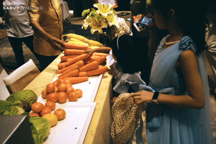 รีวิวงานแต่งจากคลิปล้านวิวสุดไวรัล ดีเทลผักผลไม้ ของคู่รักสาย Sustainable By Cheers Couple