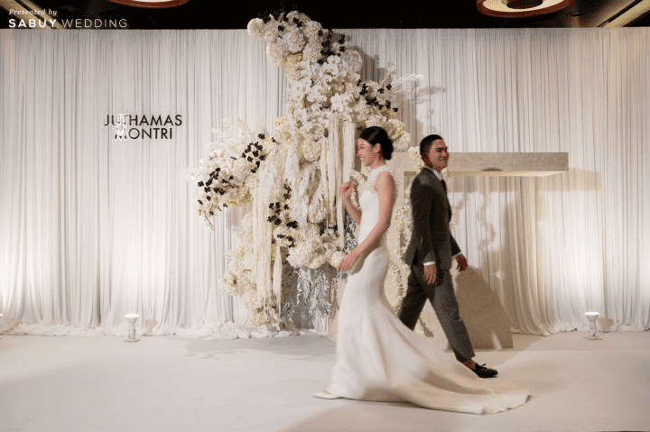  รีวิวงานแต่ง Minimal-Colorful พิธีการสุดกระชับแค่ 30 นาที พร้อมโชว์ปาร์ตี้จาก JoeyBoy @IMPACT Wedding