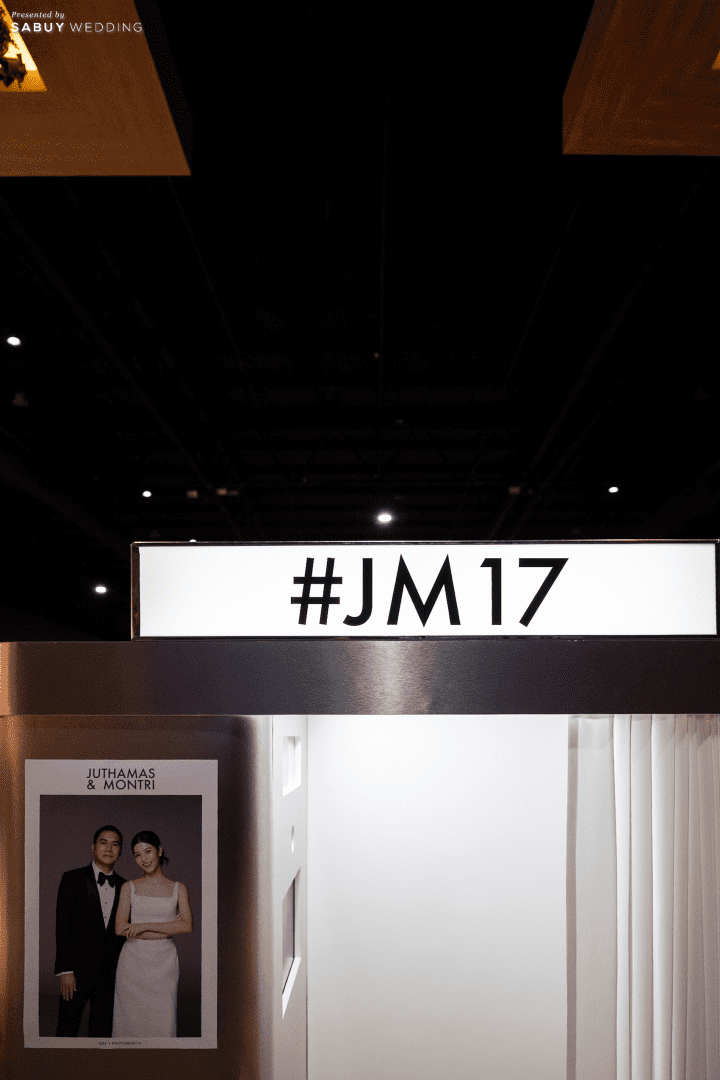  รีวิวงานแต่ง Minimal-Colorful พิธีการสุดกระชับแค่ 30 นาที พร้อมโชว์ปาร์ตี้จาก JoeyBoy @IMPACT Wedding