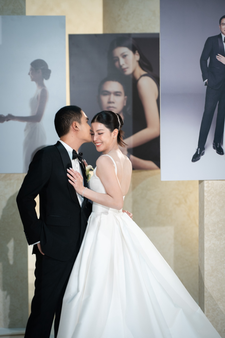 รีวิวงานแต่ง Minimal-Colorful พิธีการสุดกระชับแค่ 30 นาที พร้อมโชว์ปาร์ตี้จาก JoeyBoy @IMPACT Wedding
