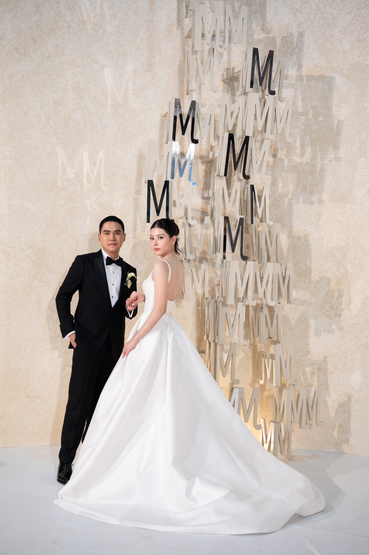  รีวิวงานแต่ง Minimal-Colorful พิธีการสุดกระชับแค่ 30 นาที พร้อมโชว์ปาร์ตี้จาก JoeyBoy @IMPACT Wedding