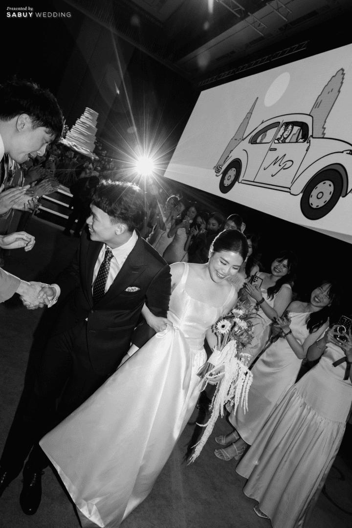 รีวิวงานแต่งงาน ‘Feel like home’ บอกเล่าตัวตนผ่านดีเทลงานคราฟต์ @The Okura Prestige Bangkok