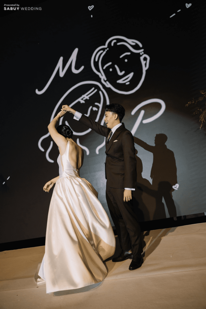 รีวิวงานแต่งงาน ‘Feel like home’ บอกเล่าตัวตนผ่านดีเทลงานคราฟต์ @The Okura Prestige Bangkok