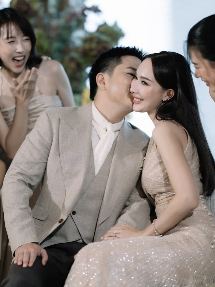  โรแมนติกทุกมุมกล้อง รวมภาพสุดหวาน งานแต่ง “มิ้นท์ ณัฐวรา - หยัง วิธวิทย์”