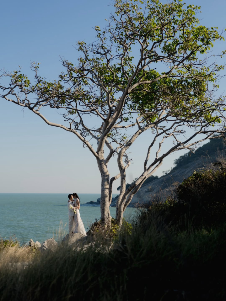  ส่องลุค Pre Wedding “บุ๊ค วง Olives” สวยเรียบหรู ดูดี เซ็กซี่สุดใจ