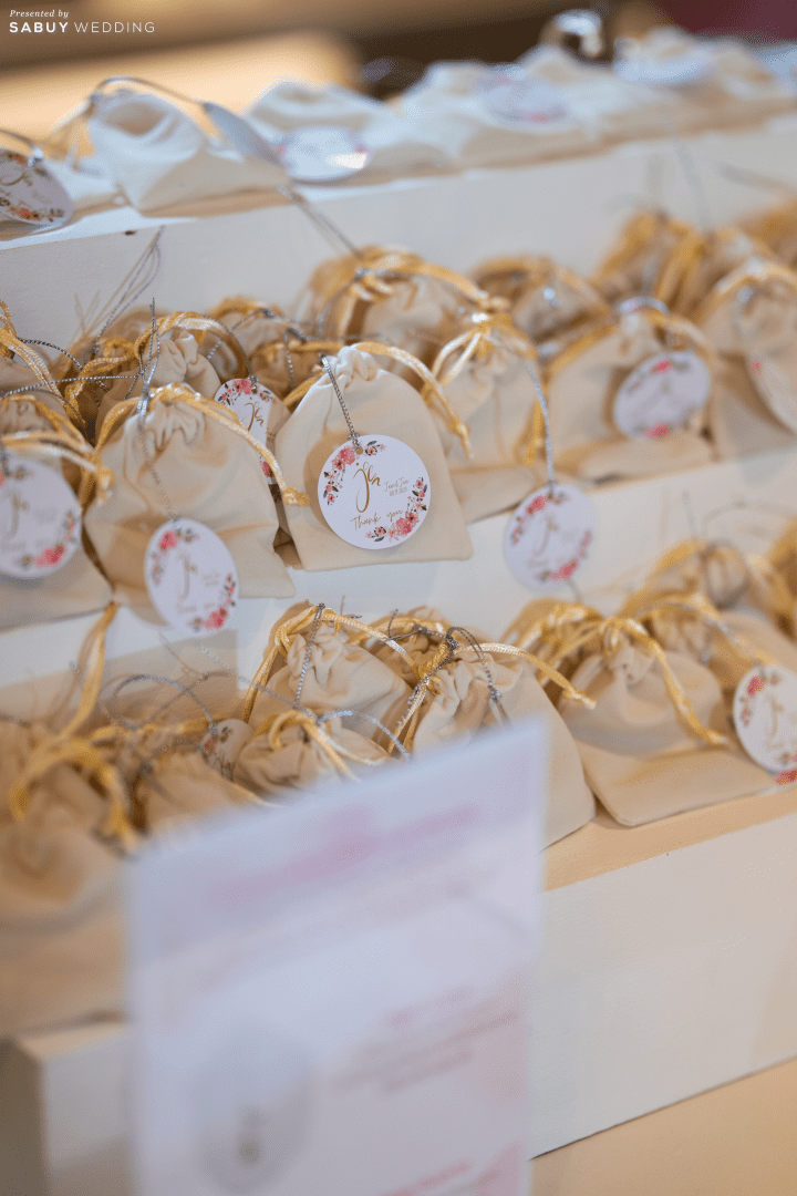  รีวิวงานแต่งสีพาสเทลแสนหวาน พร้อมพิธีไทยฟีลแสงธรรมชาติ @ Chatrium Grand Bangkok