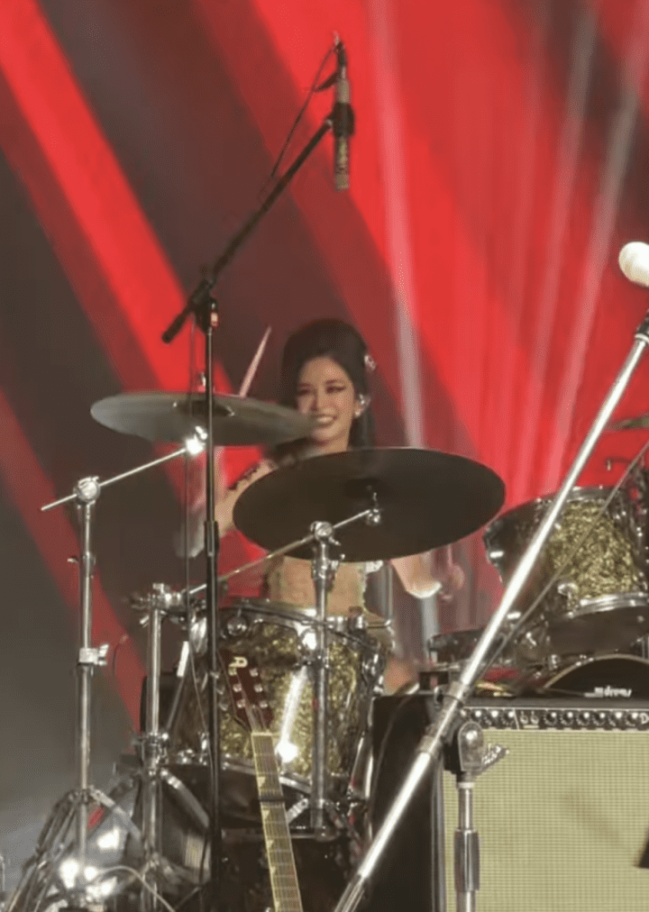  เจาะลึกดีเทลงานแต่ง "มายด์ ลภัสลัล - พาย สุนิษฐ์" กับธีม Music Festival 2025 สุดไวรัล