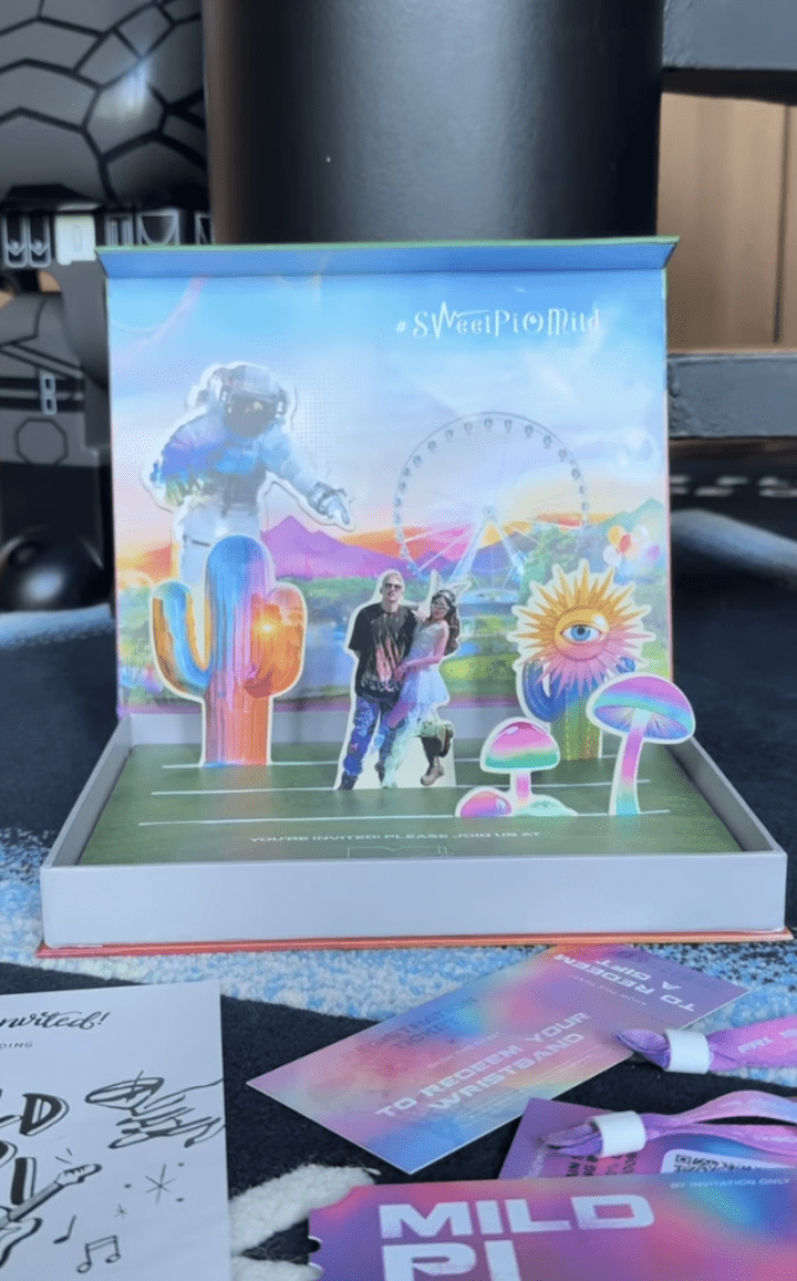  เจาะลึกดีเทลงานแต่ง "มายด์ ลภัสลัล - พาย สุนิษฐ์" กับธีม Music Festival 2025 สุดไวรัล