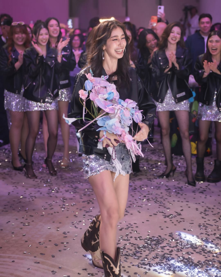  เจาะลึกดีเทลงานแต่ง "มายด์ ลภัสลัล - พาย สุนิษฐ์" กับธีม Music Festival 2025 สุดไวรัล