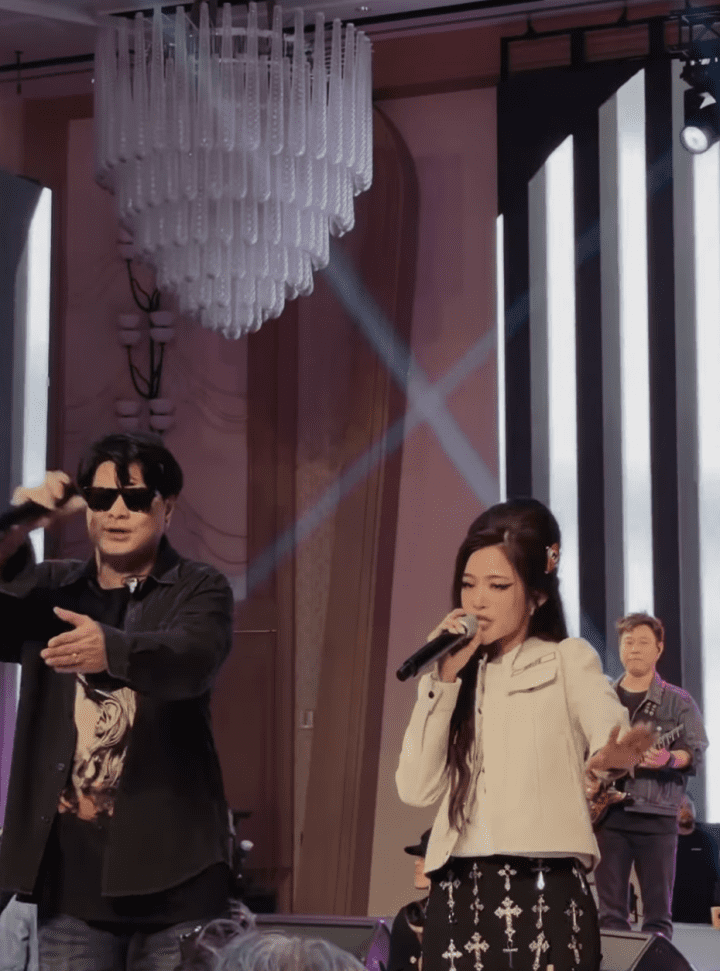  เจาะลึกดีเทลงานแต่ง "มายด์ ลภัสลัล - พาย สุนิษฐ์" กับธีม Music Festival 2025 สุดไวรัล