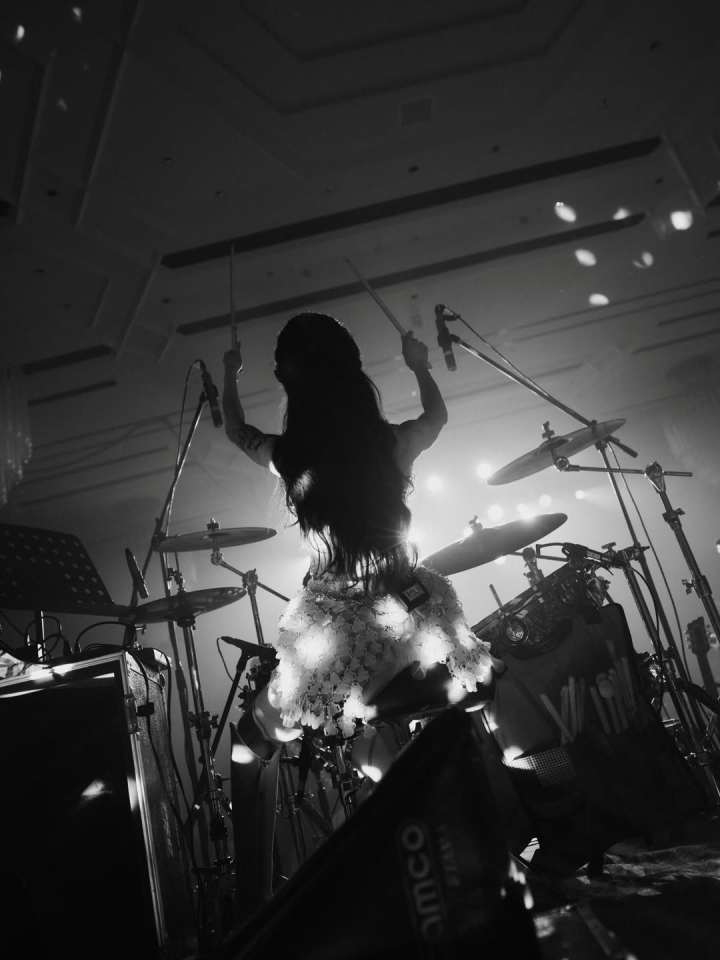 เจาะลึกดีเทลงานแต่ง "มายด์ ลภัสลัล - พาย สุนิษฐ์" กับธีม Music Festival 2025 สุดไวรัล