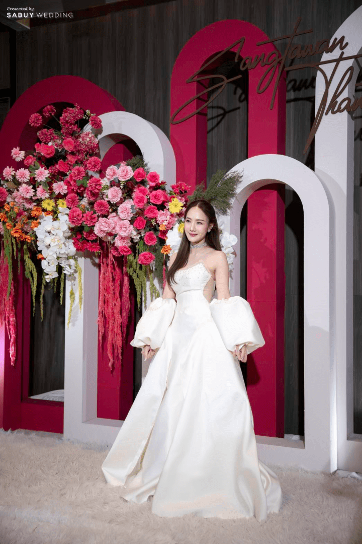  รีวิวงานแต่งวิวสวนสวยกลางเมือง ธีมสีช็อกกิ้งพิงค์ @ Bliston Suwan Park View Hotel & Serviced Residence