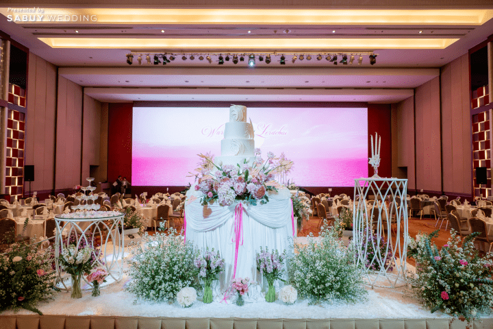  รีวิวงานแต่งธีมสีสุด Glam ไฮไลต์จอ LED เปลี่ยนธีมตามพิธีแบบสวยอลัง @The Grand Fourwings Convention Hotel Bangkok