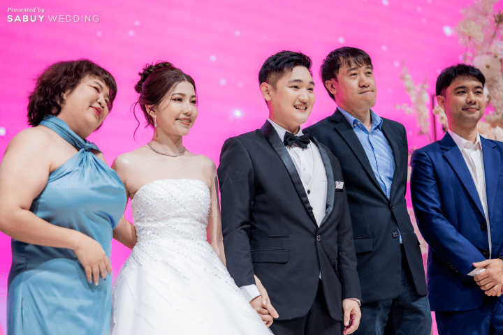  รีวิวงานแต่งธีมสีสุด Glam ไฮไลต์จอ LED เปลี่ยนธีมตามพิธีแบบสวยอลัง @The Grand Fourwings Convention Hotel Bangkok