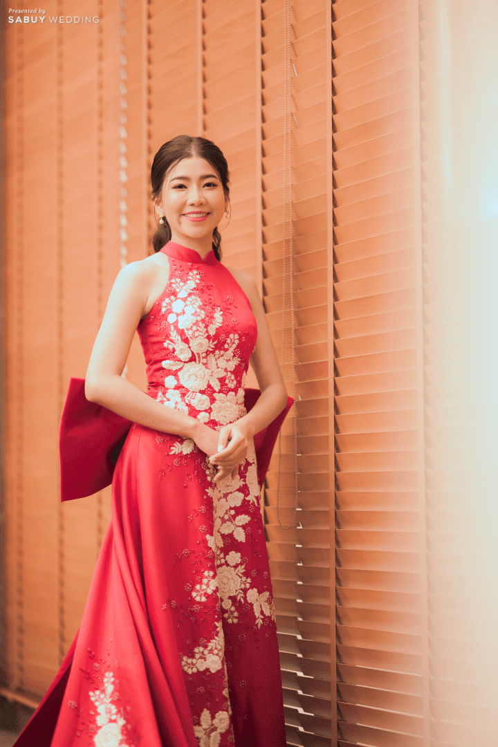  รีวิวงานแต่งธีมสีสุด Glam ไฮไลต์จอ LED เปลี่ยนธีมตามพิธีแบบสวยอลัง @The Grand Fourwings Convention Hotel Bangkok