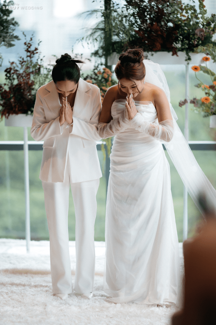  รีวิวงานแต่งที่เป็นตัวเอง ฉบับคู่รักเจ้าของเพจ ‘กุลิว่าดีย์’  @SO/ BANGKOK