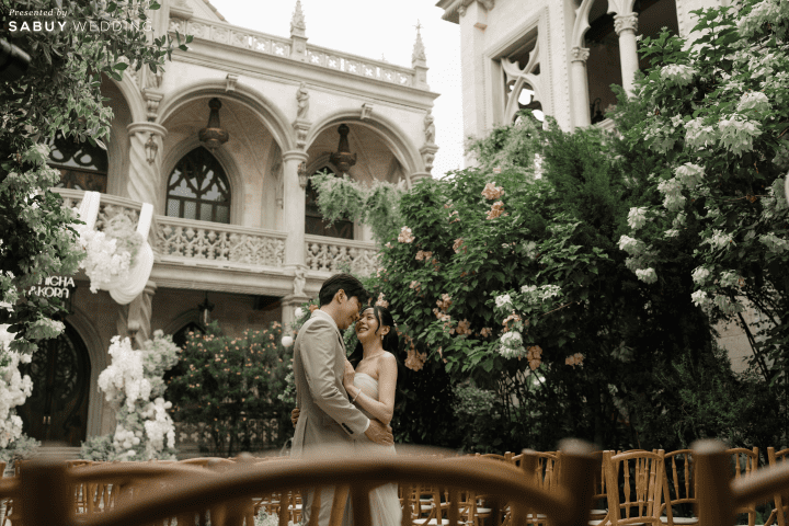  รีวิวงานแต่ง Timeless White สวยโรแมนติก คลาสสิคกลางมวลดอกไม้ @ Chivalry's Story