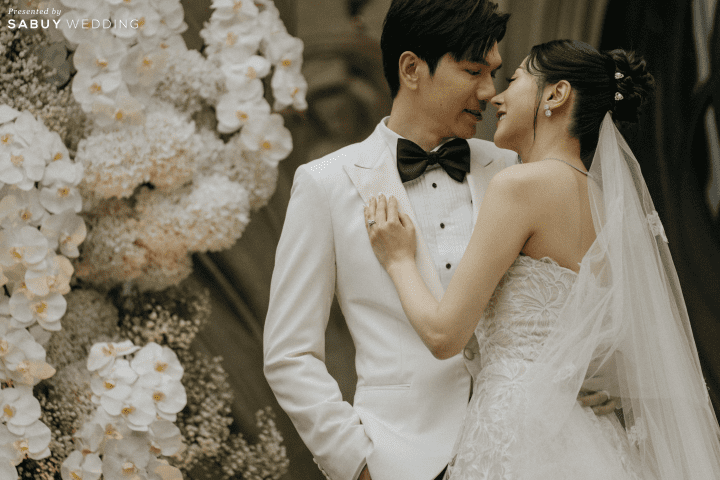  รีวิวงานแต่ง Timeless White สวยโรแมนติก คลาสสิคกลางมวลดอกไม้ @ Chivalry's Story