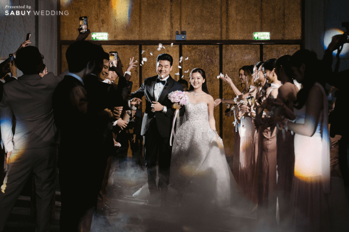 รีวิวงานแต่งจัดเต็ม 7 กิจกรรมยอดฮิต พร้อม Special Show สุดชิคจากบ่าวสาว @ Millennium Hilton Bangkok