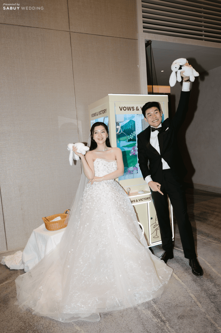 รีวิวงานแต่งจัดเต็ม 7 กิจกรรมยอดฮิต พร้อม Special Show สุดชิคจากบ่าวสาว @ Millennium Hilton Bangkok