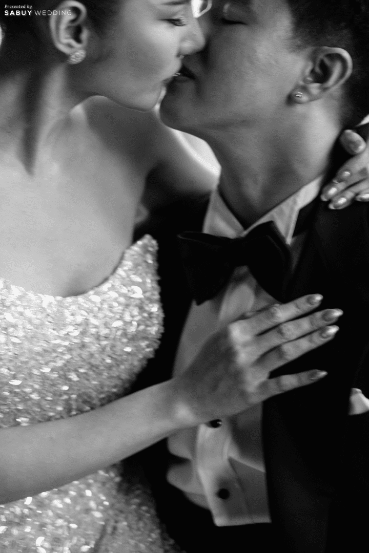 รีวิวงานแต่งธีมสี Metallic ฟีลปาร์ตี้ จัดเต็มแสงสีเสียง @ SO/ BANGKOK