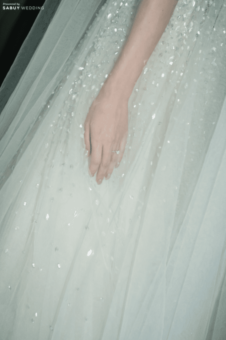 รีวิวงานแต่งธีมสี Metallic ฟีลปาร์ตี้ จัดเต็มแสงสีเสียง @ SO/ BANGKOK