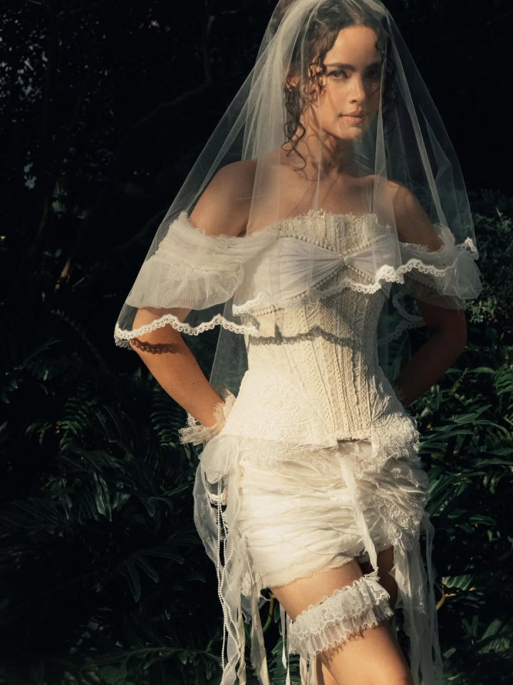 พาส่อง ปาร์ตี้สละโสด ‘ญาญ่า อุรัสยา’ จัดเต็มความสนุก รวมครบทุกโมเมนต์