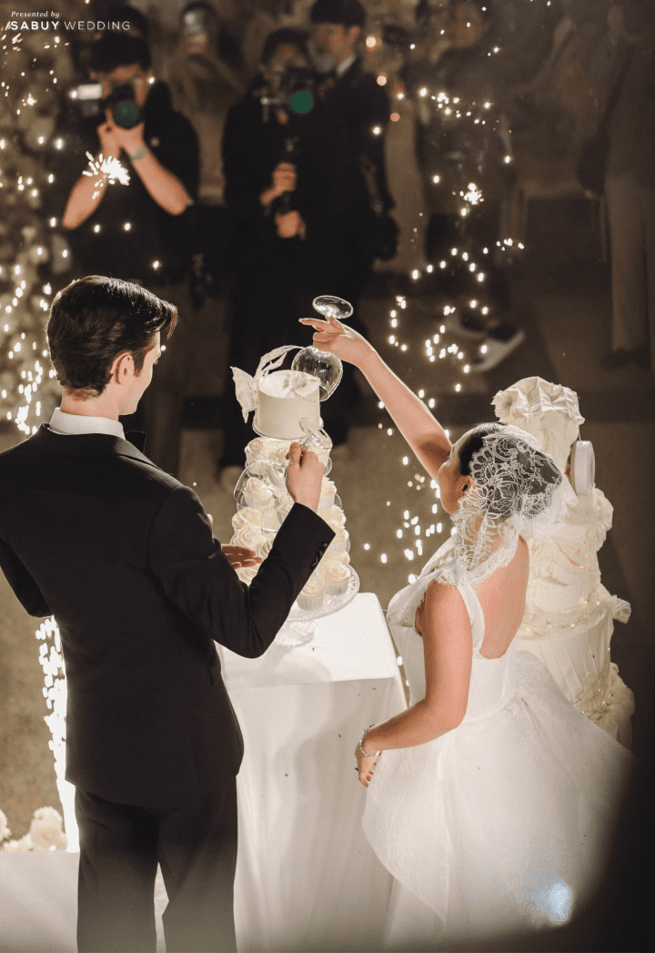  รีวิวงานแต่ง คุณพู่กัน & คุณรุสลัน คู่รักอินฟลูดัง งานสวยอลังจนไวรัล by Sweet Blossom Organizer