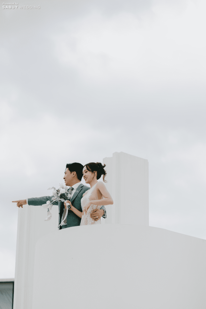  รีวิวงานแต่งจากกีฬาที่บ่าวสาวรัก ดีเทลลูกกอล์ฟ-เทนนิสสุดเก๋  By Chivalry’s Story